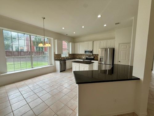 105 Edinburgh Ct, Highland Village, TX, 75077-3142 | Card Image