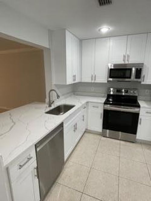 apt-2-12989 Odessa Trl, Wellington, FL, 33414-3976 | Card Image