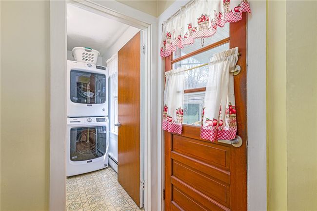 141 Canal St, House other with 3 bedrooms, 2 bathrooms and 7 parking in Westerly RI | Image 18