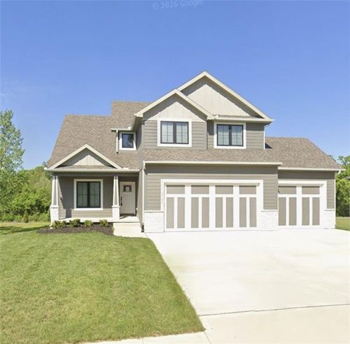 2122 Crooked Creek Dr, Kearney, MO, 64060-8736 | Card Image
