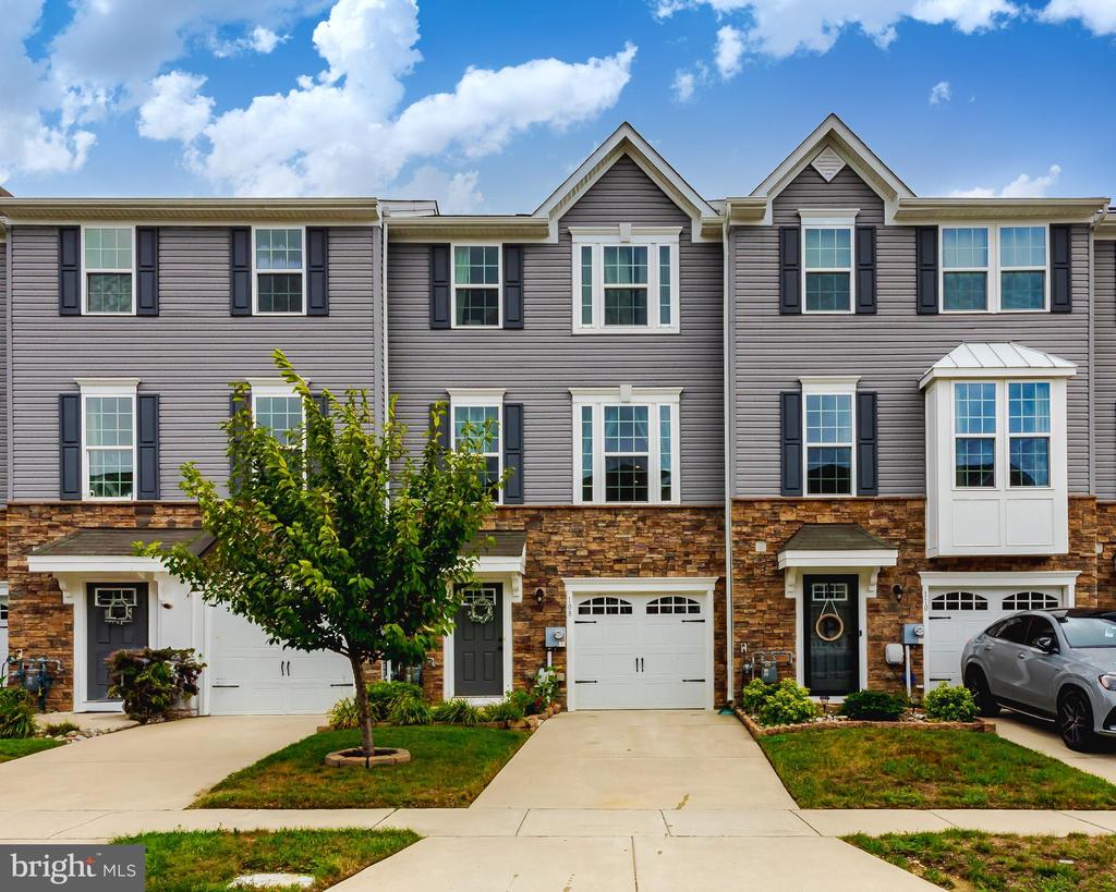 Meridian Ln, Sewell, NJ 08080