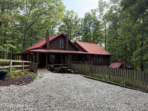 360 Joe Barnett Rd, Jamestown, TN, 38556-5901 | Card Image