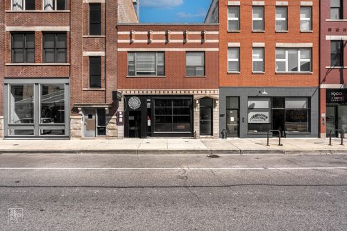 2-1904 W North Ave, Chicago, IL, 60622-0166 | Card Image