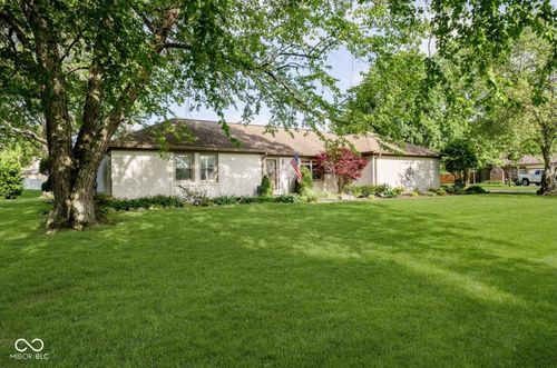 1450 Sheffield Dr, Avon, IN, 46123-8064 | Card Image