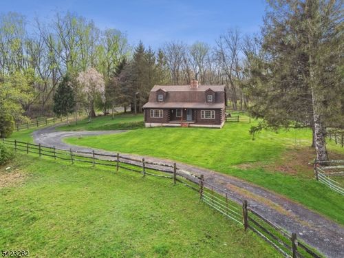 71 Hainesburg River Rd, Columbia, NJ, 07832-2651 | Card Image