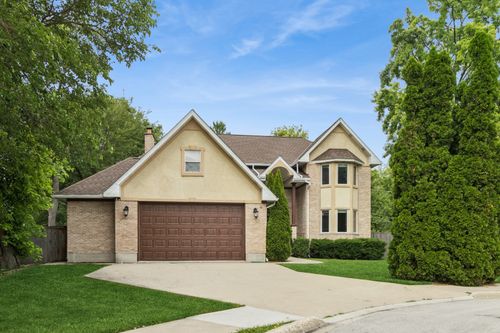 262 9th St, Wheeling, IL, 60090-2706 | Card Image