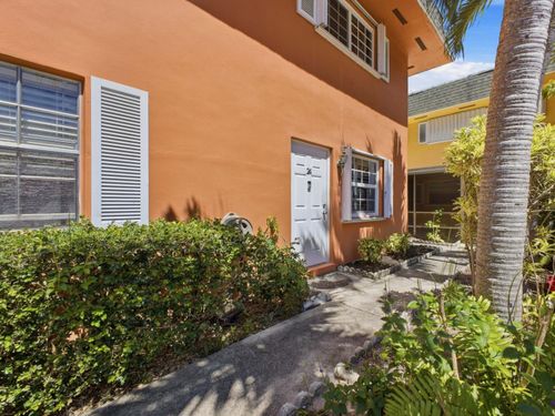 24-2200 Monroe St, Hollywood, FL, 33020-7010 | Card Image