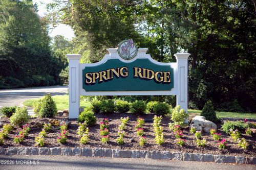65 Jamestown Rd, Basking Ridge, NJ, 07920-3044 | Card Image