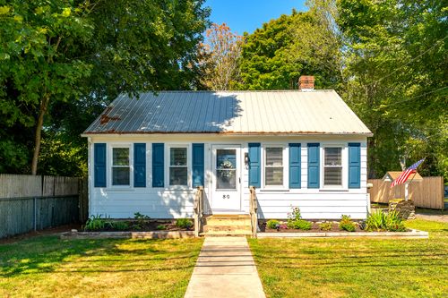 80 Boston Post Rd, Old Lyme, CT, 06371-1304 | Card Image