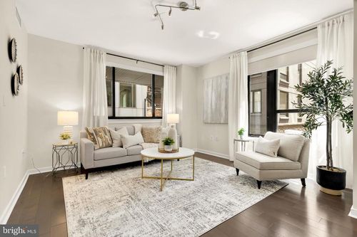 211-1010 Massachusetts Ave Nw, WASHINGTON, DC, 20001-5401 | Card Image