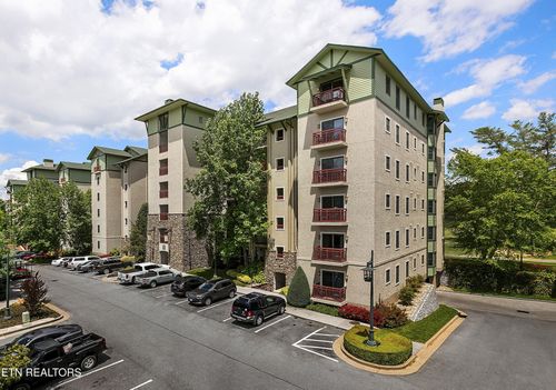 236-212 Dollywood Ln, Pigeon Forge, TN, 37863-3903 | Card Image