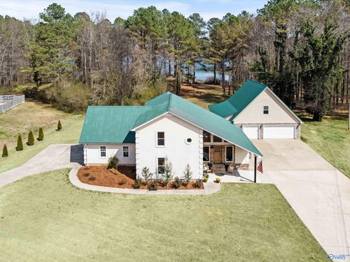 120 Preston Cove Rd, Scottsboro, AL, 35769-9252 | Card Image