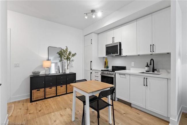 228 - 2450 Old Bronte Rd, House attached with 1 bedrooms, 1 bathrooms and 1 parking in Oakville ON | Image 6