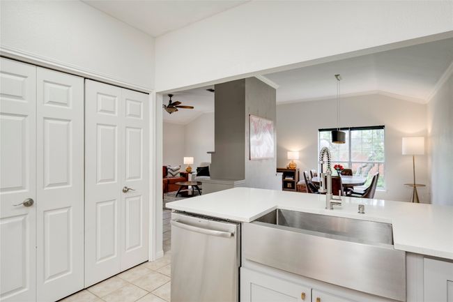 6502 Walebridge Ln, House other with 3 bedrooms, 2 bathrooms and 4 parking in Austin TX | Image 16