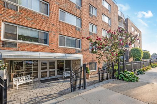 apt-1a-101 Clinton Ave, Mineola, NY, 11501-2848 | Card Image