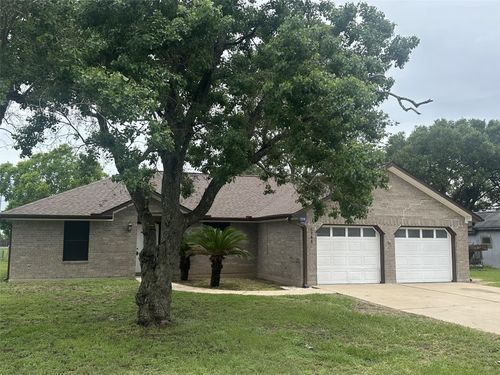 7210 Mikes St, Wallis, TX, 77485-9098 | Card Image