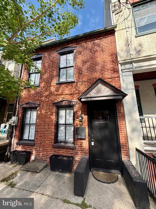 233 N Mulberry St, LANCASTER, PA, 17603-3523 | Card Image