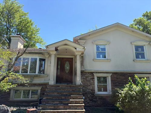 79 Bloomingdale Road, Staten Island, NY, 10309 | Card Image