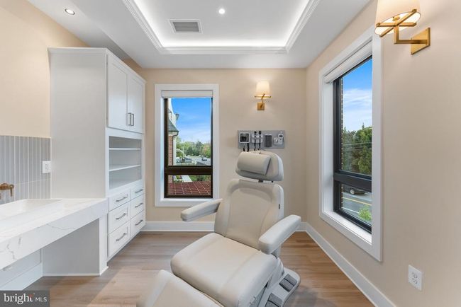 1632 Chain Bridge Rd, Townhouse with 4 bedrooms, 5 bathrooms and null parking in MCLEAN VA | Image 50