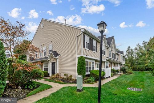 2605 Saxony Dr, Mount Laurel, NJ, 08054-6809 | Card Image