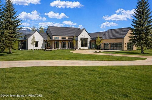 9401 Basin Dr, Victor, ID, 83455 | Card Image