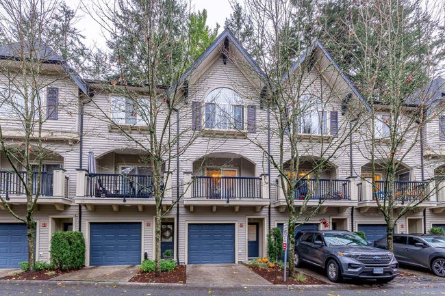 18 - 550 Browning Place, Townhouse with 2 bedrooms, 2 bathrooms and 2 parking in North Vancouver BC | Image 1