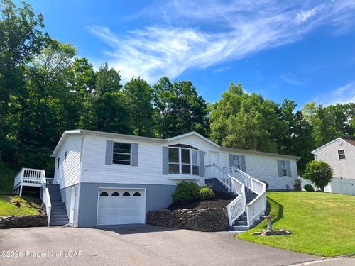 309 Meadowcrest Drive, Trucksville, PA, 18708 | Card Image