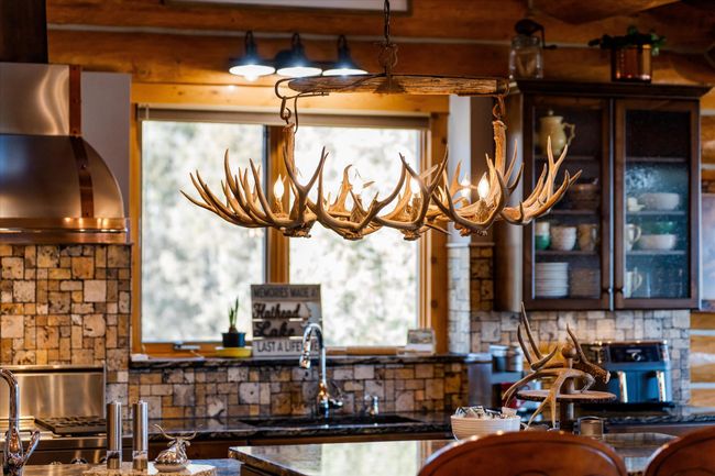 Main level chef's kitchen. | Image 32