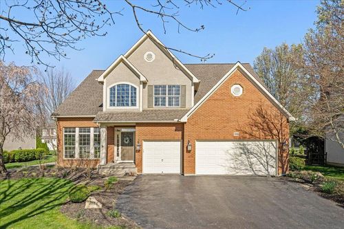 7684 Quetzal Dr, Dublin, OH, 43017-8238 | Card Image