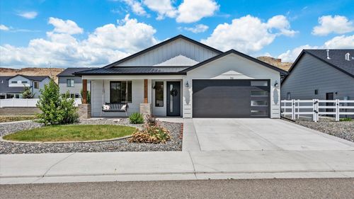 730 Fairhaven Rd, Palisade, CO, 81526-9628 | Card Image