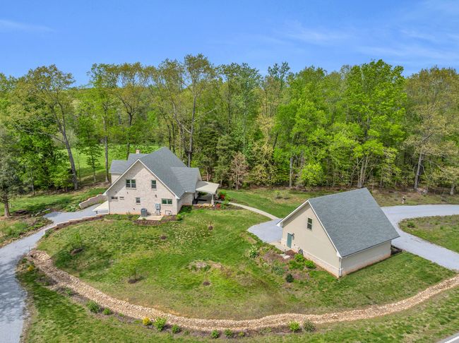 4122 Highway 49 W, House other with 5 bedrooms, 4 bathrooms and 2 parking in Vanleer TN | Image 55