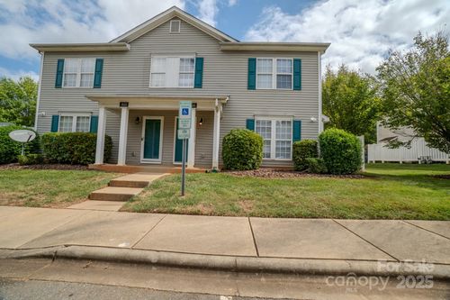 1830 Butterfly Ln, Charlotte, NC, 28269-4044 | Card Image