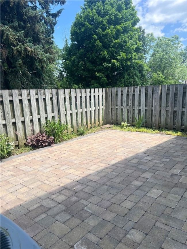 63 Springwood Dr, Townhouse with 2 bedrooms, 2 bathrooms and null parking in Webster NY | Image 18