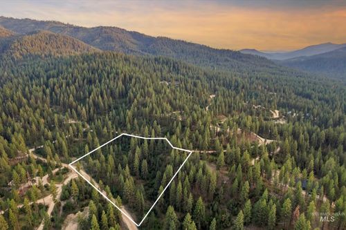 12 Shaw Gulch Road, Idaho City, ID, 83631 | Card Image