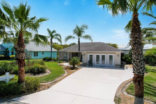107 Sandpiper Blvd, ST AUGUSTINE, FL, 32080-4717 | Card Image