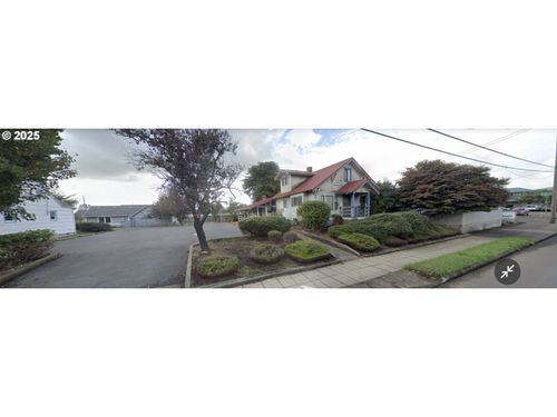 1107 3rd St, Tillamook, OR, 97141-3402 | Card Image