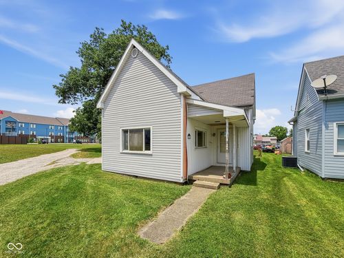 1634 B St, Elwood, IN, 46036-2043 | Card Image