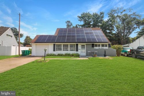 120 Vermont Ln, LEVITTOWN, PA, 19054-1029 | Card Image