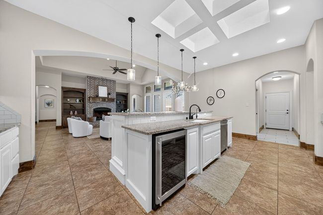 2507 Regency Oaks, House other with 4 bedrooms, 3 bathrooms and 3 parking in Midland TX | Image 14