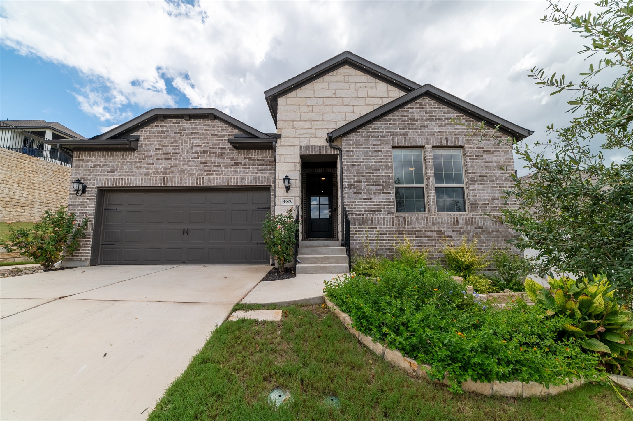 Lucabella Ln, Leander, TX 78641
