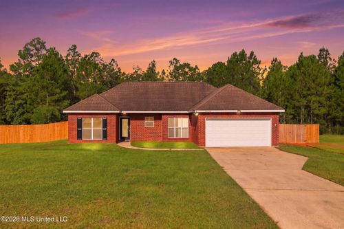 21549 W Edgewood Dr, Saucier, MS, 39574-5409 | Card Image