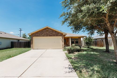 206 Stewart Dr, Hutto, TX, 78634-4198 | Card Image