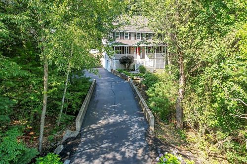 21 Wentworth Dr, Beverly, MA, 01915-1491 | Card Image