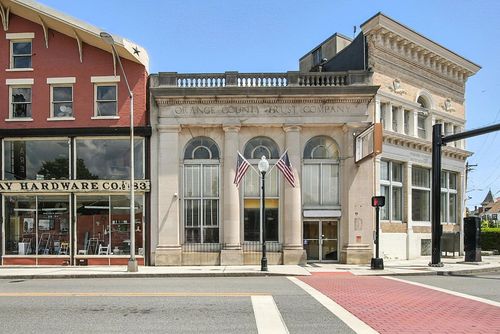 75 North St, Middletown, NY, 10940-5010 | Card Image
