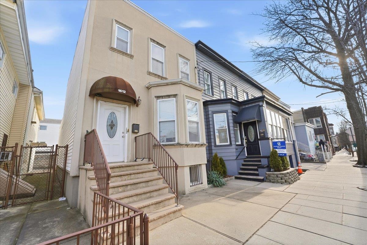 Residential Income in Union City 3
