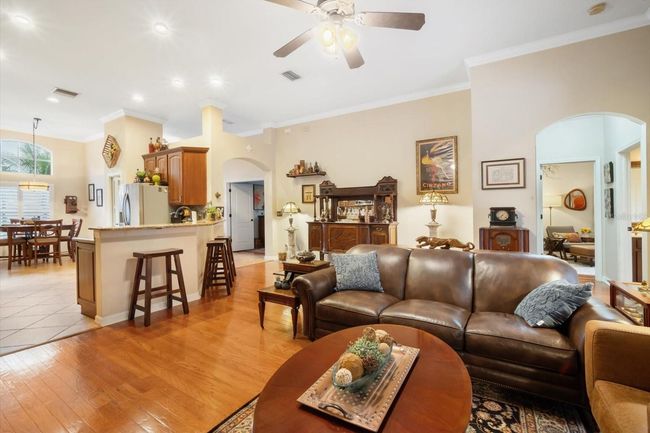 16442 Bridgewalk Dr, House other with 4 bedrooms, 2 bathrooms and null parking in LITHIA FL | Image 8
