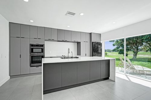 6700 E Tropical Way, Plantation, FL, 33317-3315 | Card Image