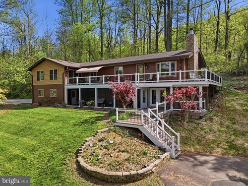648 Creek Rd, FRONT ROYAL, VA, 22630-5830 | Card Image