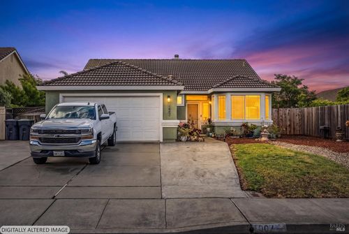 1007 Mayfield Way, Suisun City, CA, 94585-3712 | Card Image