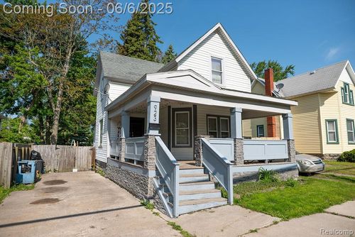923 Stone St, Port Huron, MI, 48060-3629 | Card Image